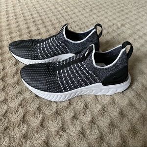 Nike React Phantom Flyknit Shoes